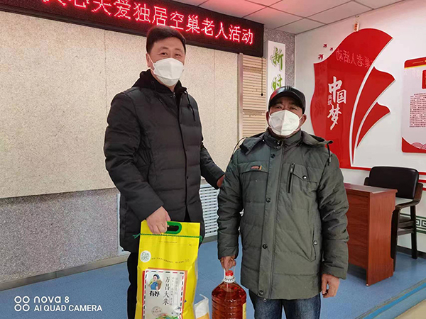 慰問空巢老人4.jpg